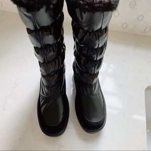 Black boots